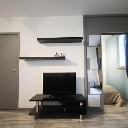 34m2 Au Centre שאמוני